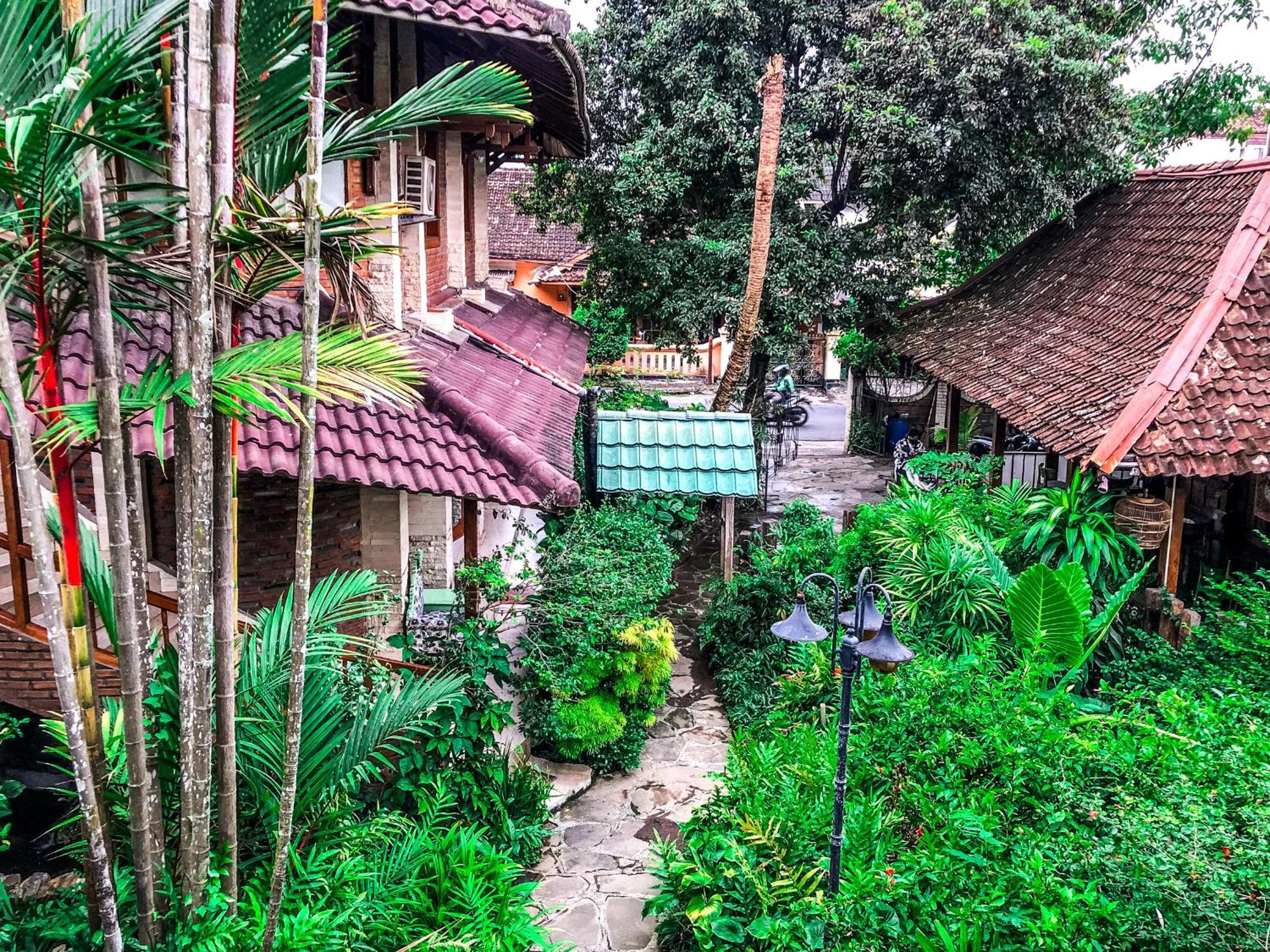 Arys Garden Hotel Yogyakarta Eksteriør bilde