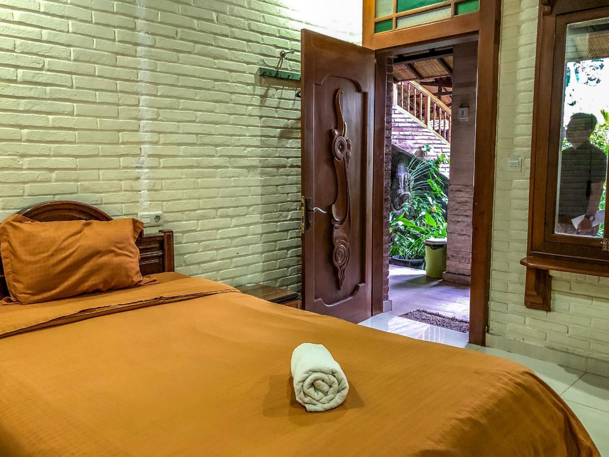 Arys Garden Hotel Yogyakarta Eksteriør bilde